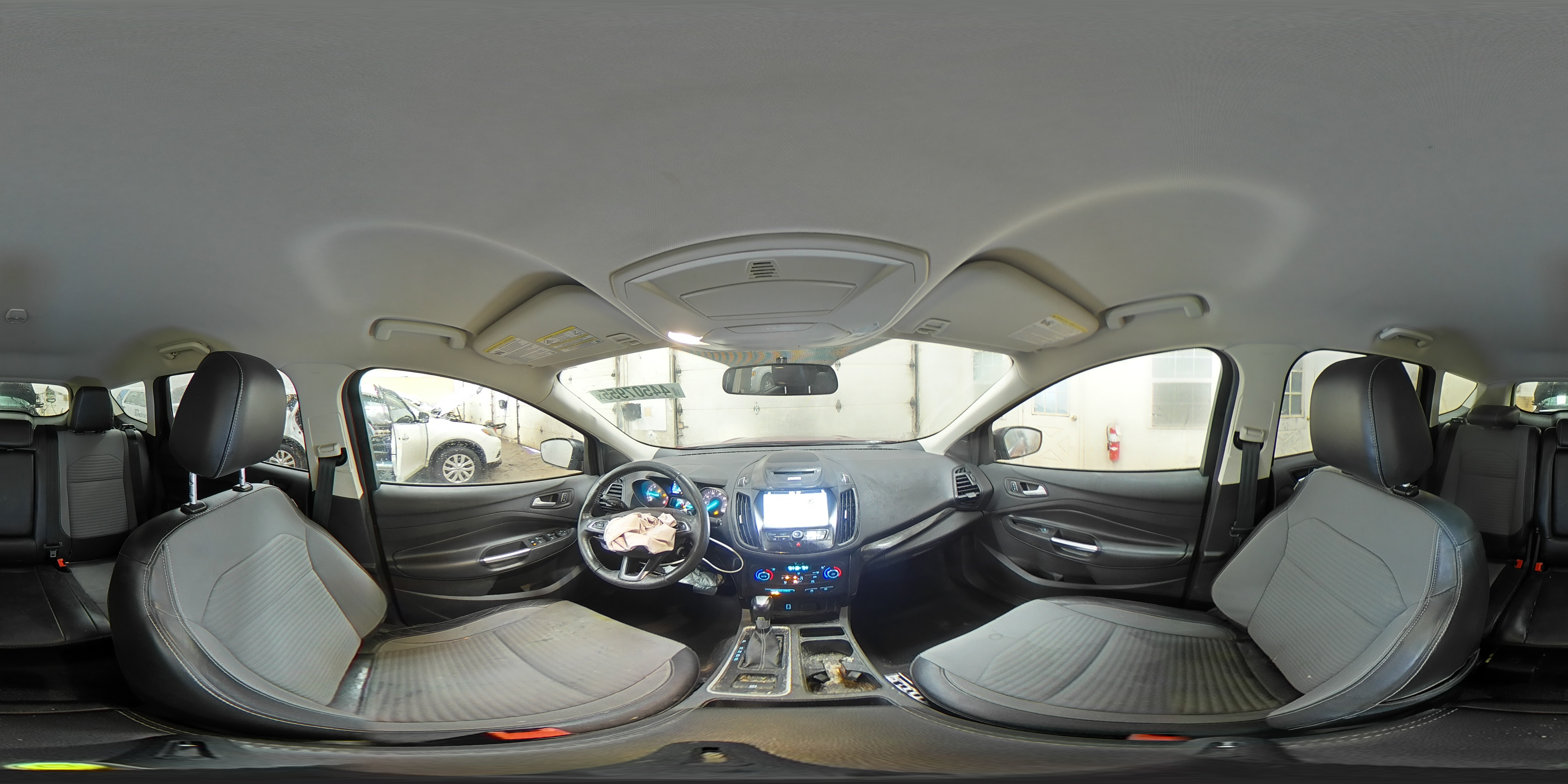 2017 Ford Escape - Image 15