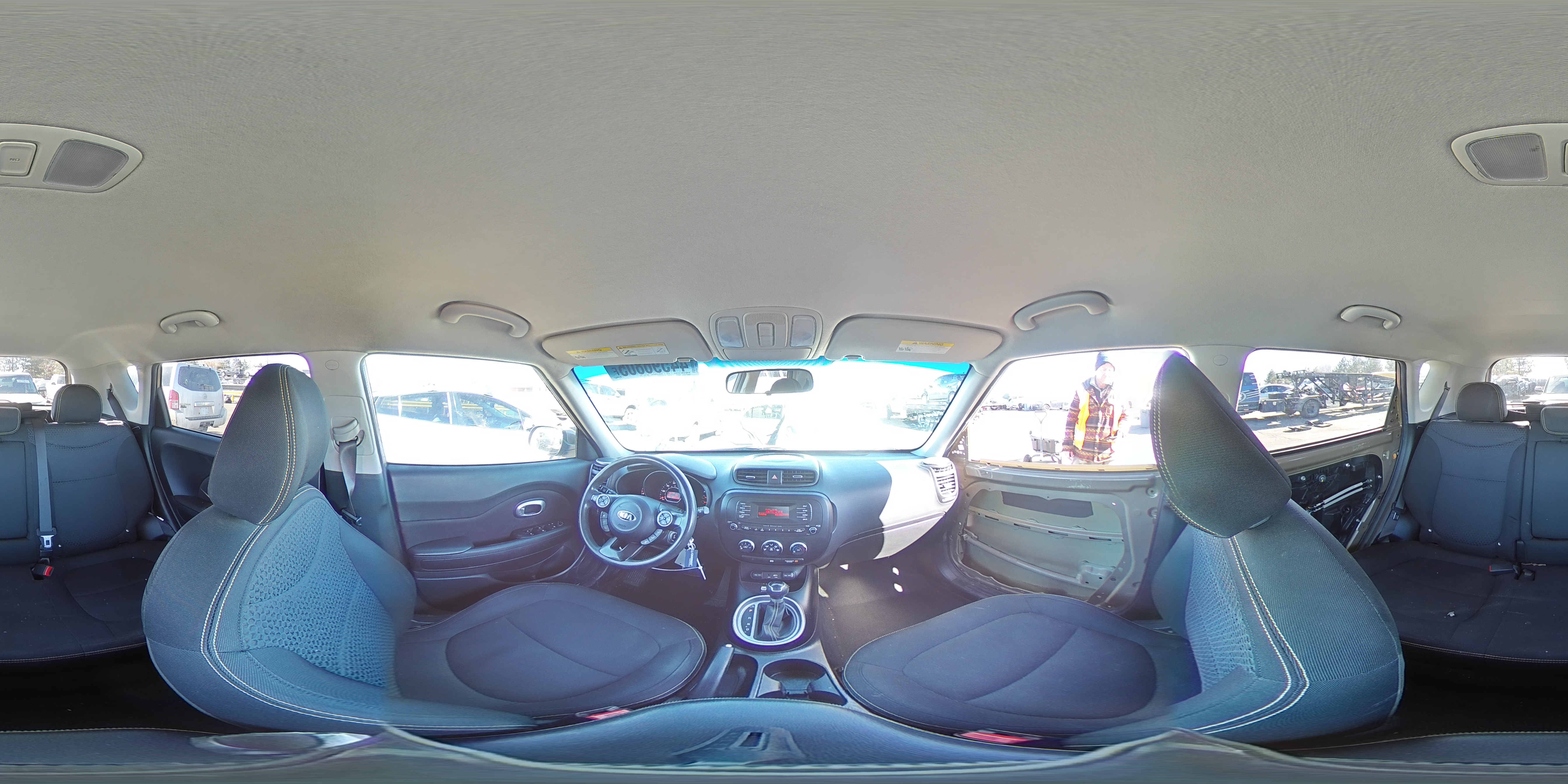 2015 Kia Soul - Image 12