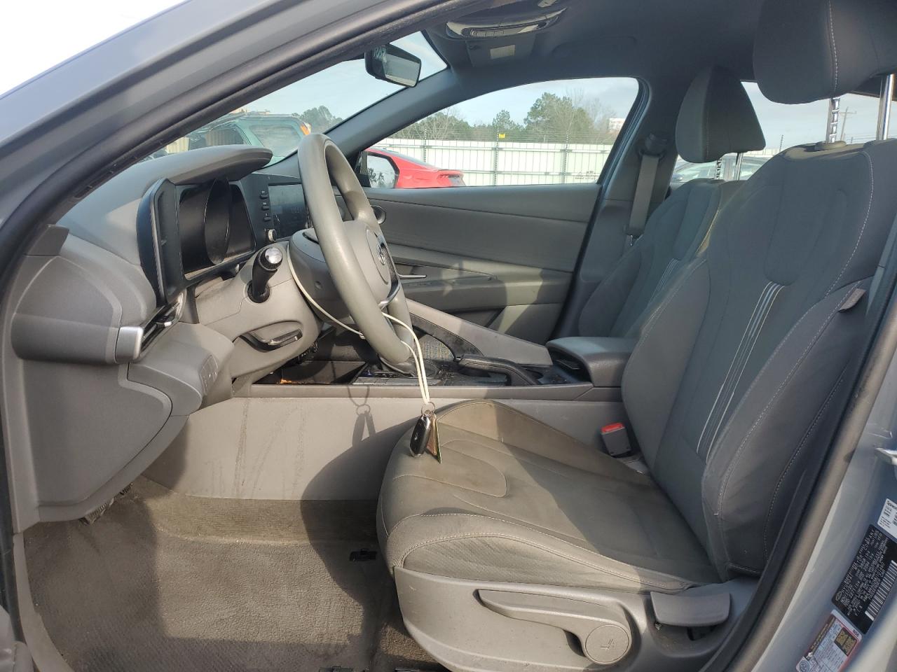 2021 Hyundai Elantra - Image 7