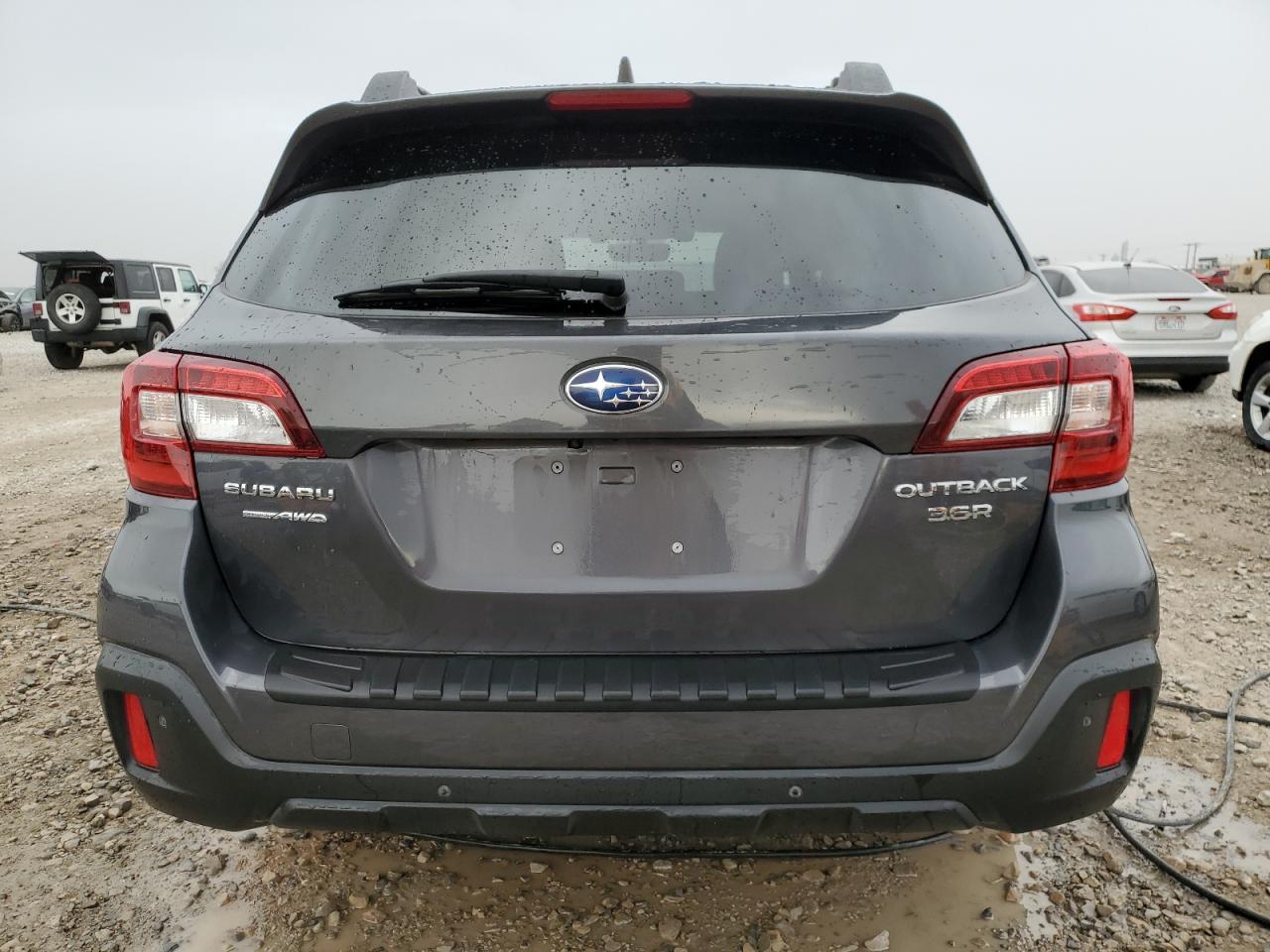 2018 Subaru Outback - Image 6