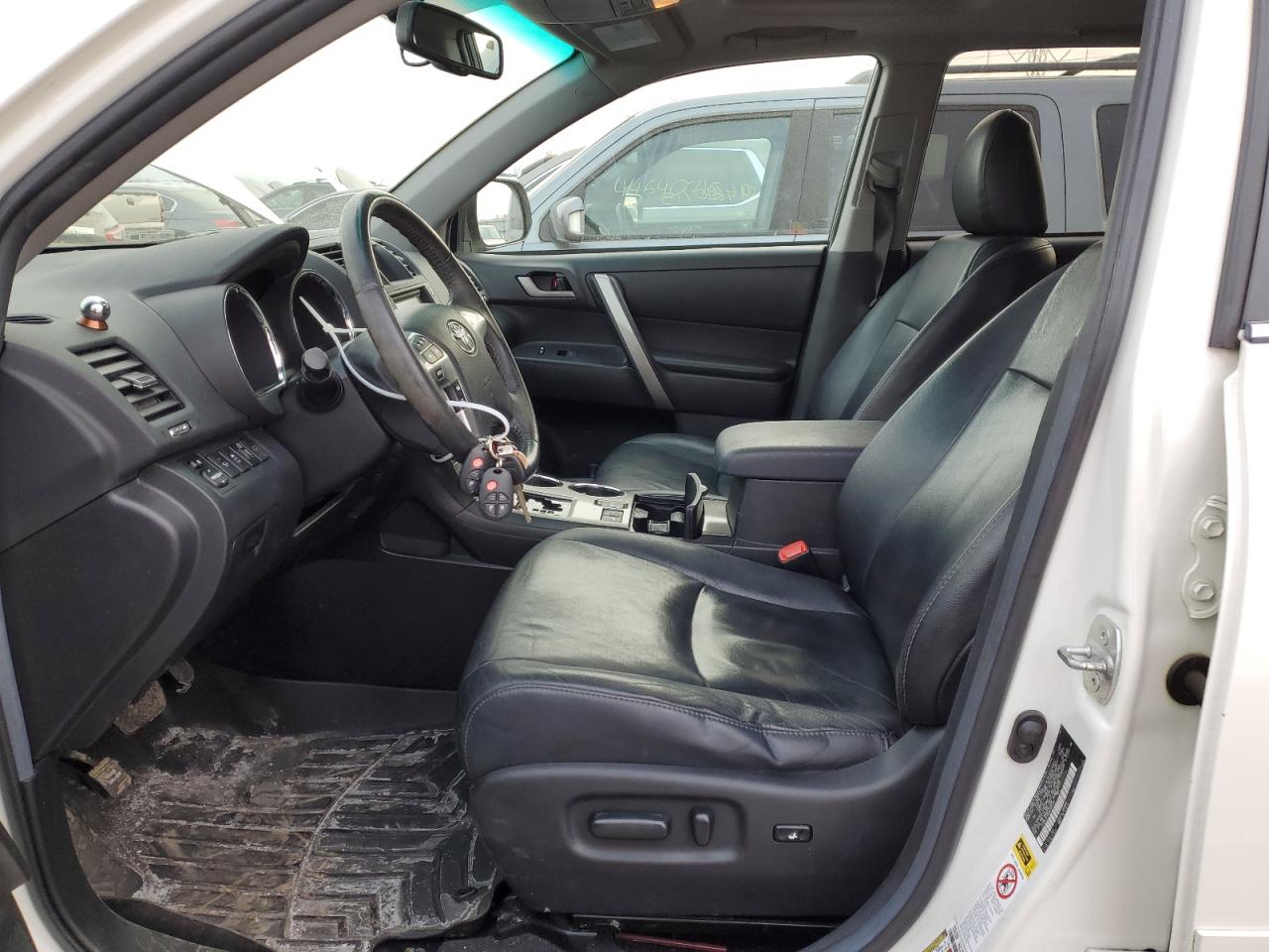 2011 Toyota Highlander - Image 7