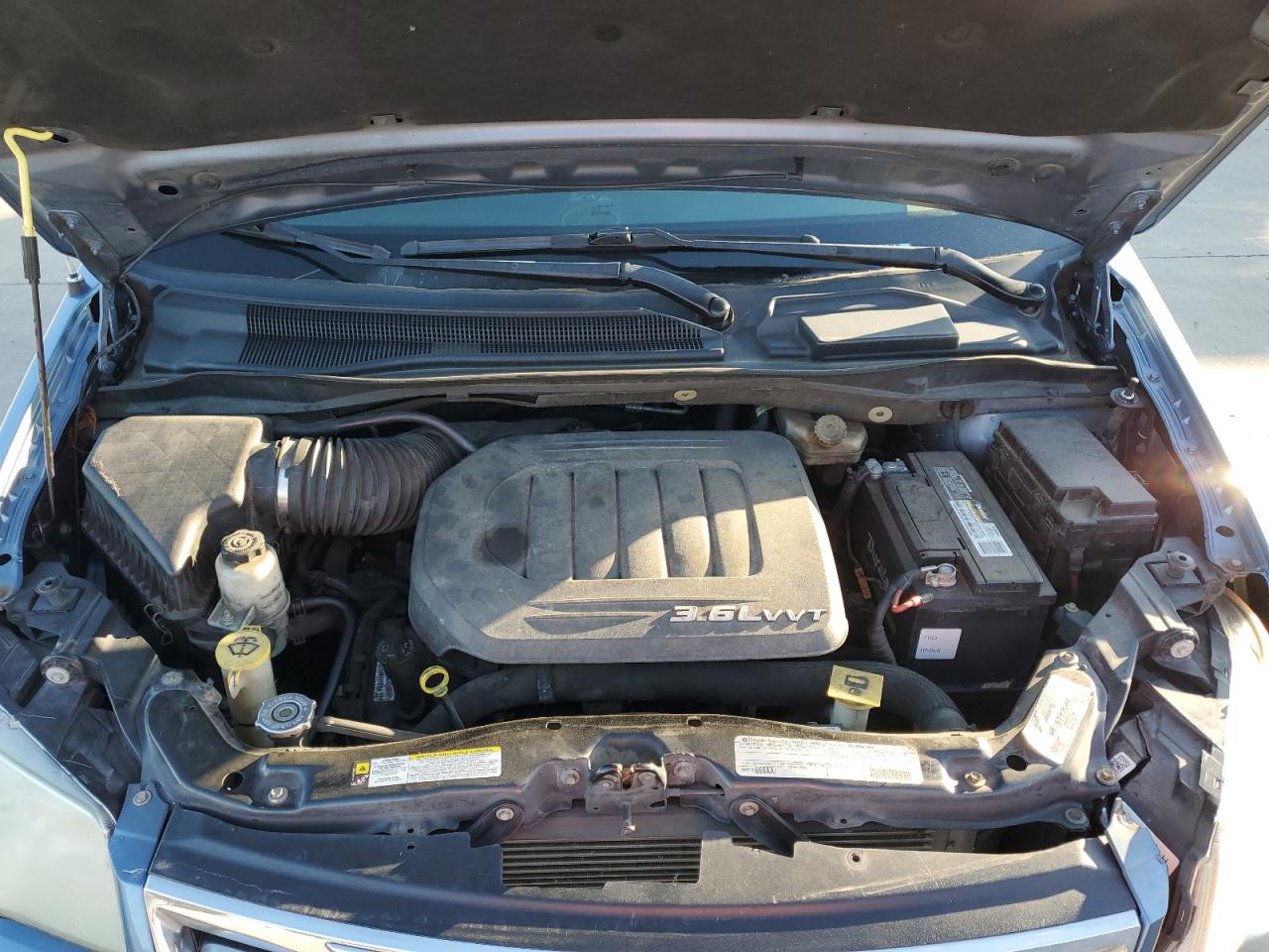 2012 Chrysler Town & Country - Image 12