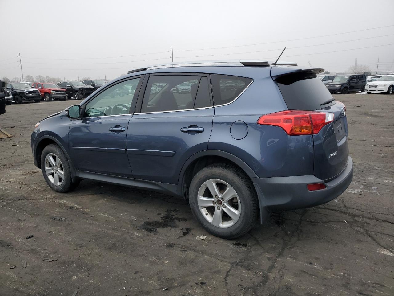 2013 Toyota RAV 4 - Image 2