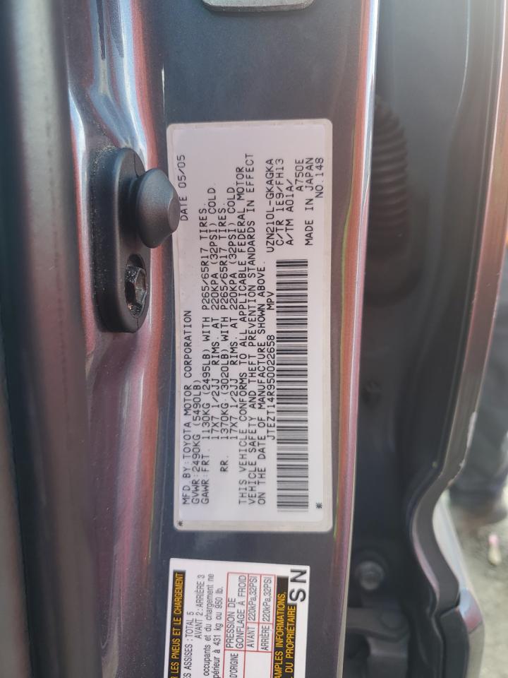 2005 Toyota 4Runner - Image 12