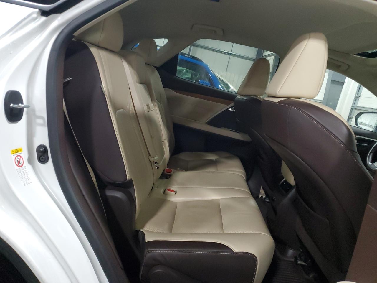 2016 Lexus RX - Image 11
