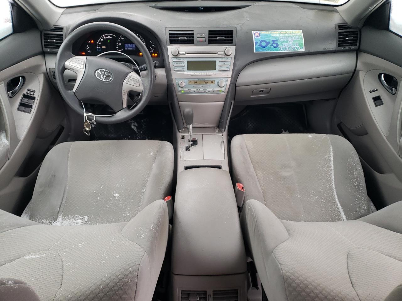 2009 Toyota Camry - Image 8