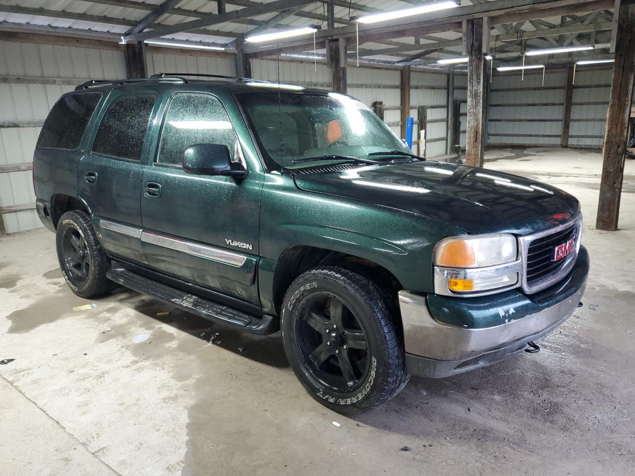 2001 GMC Yukon - Image 4