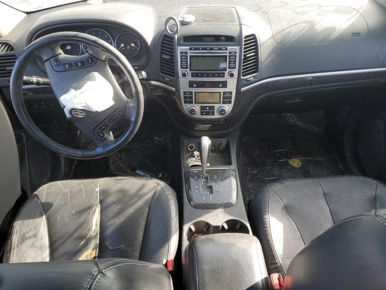 2009 Hyundai Santa Fe - Image 8