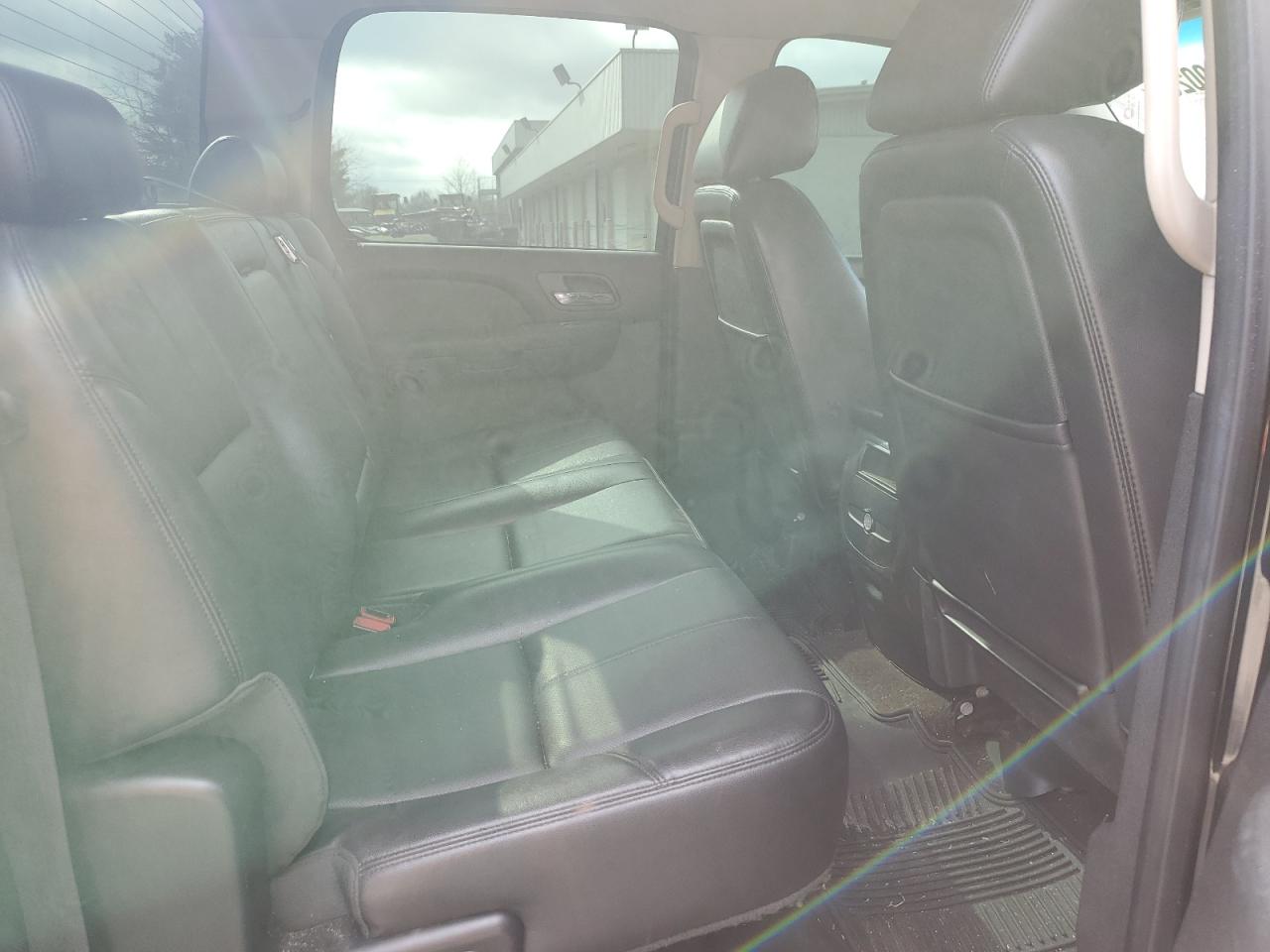 2013 Chevrolet Silverado - Image 10
