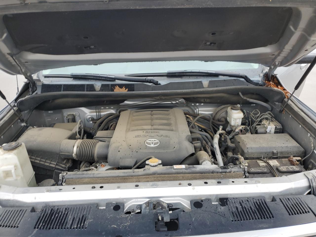 2017 Toyota Tundra - Image 11