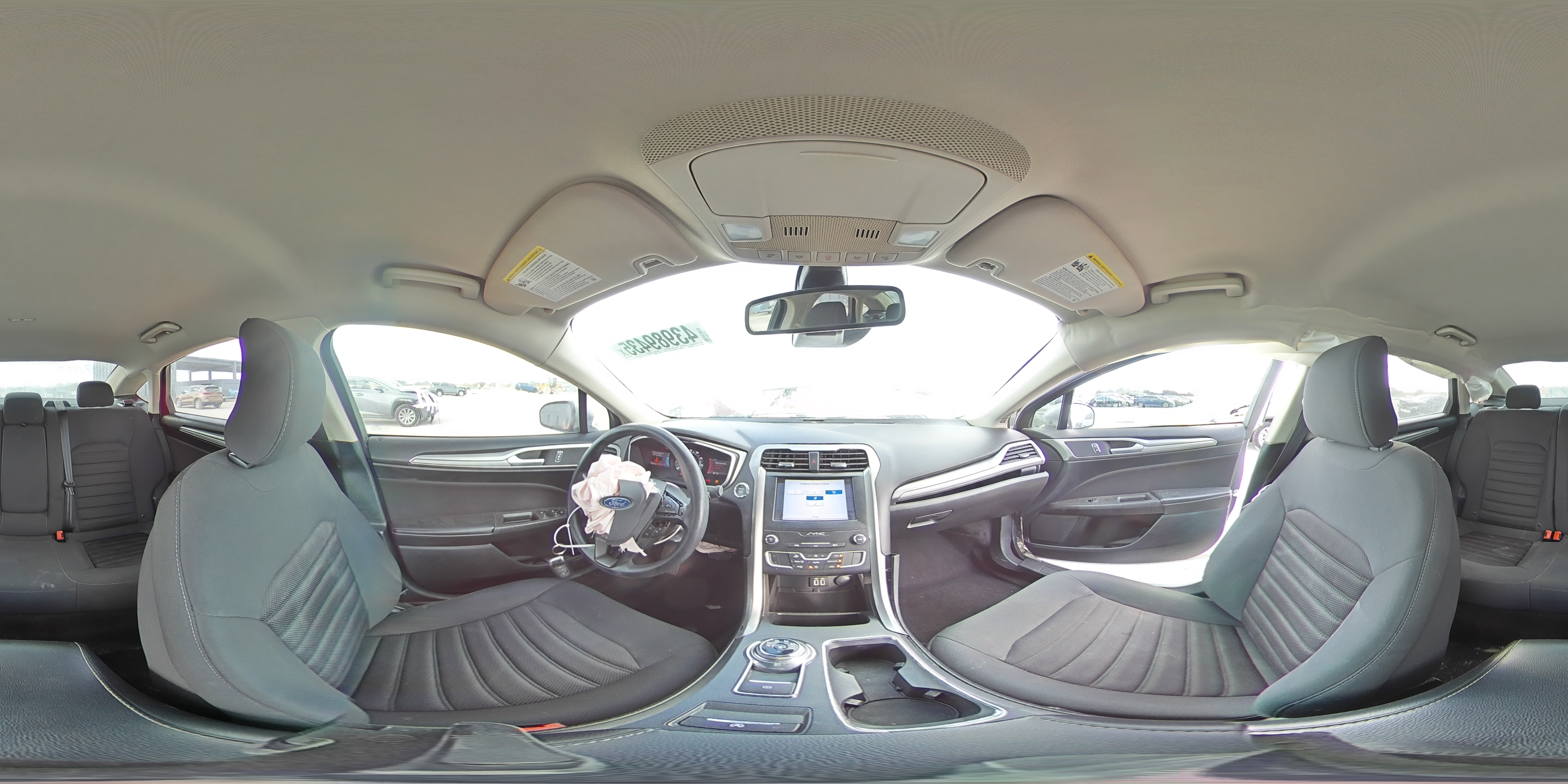 2019 Ford Fusion - Image 12
