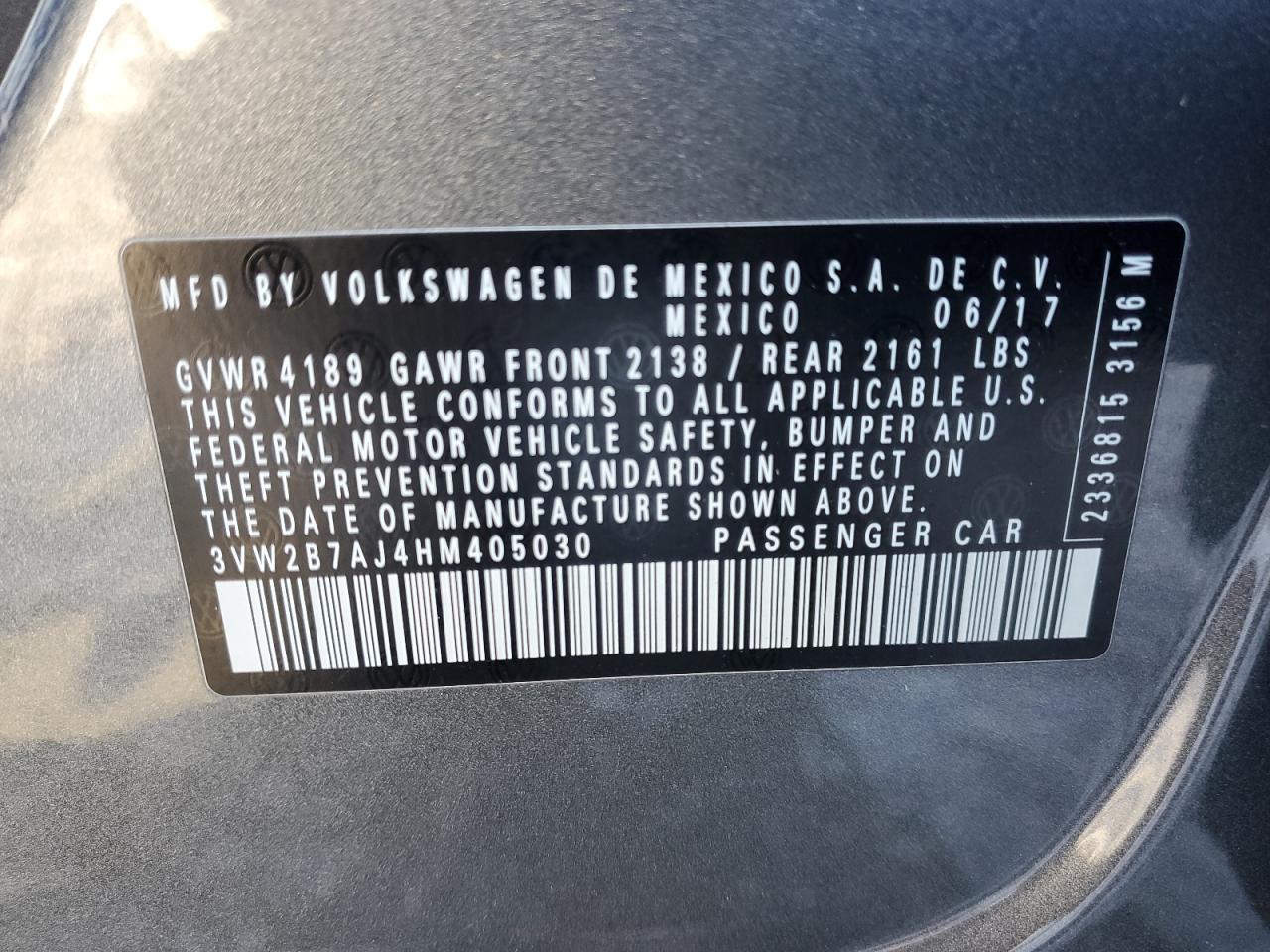 2017 Volkswagen Jetta - Image 12