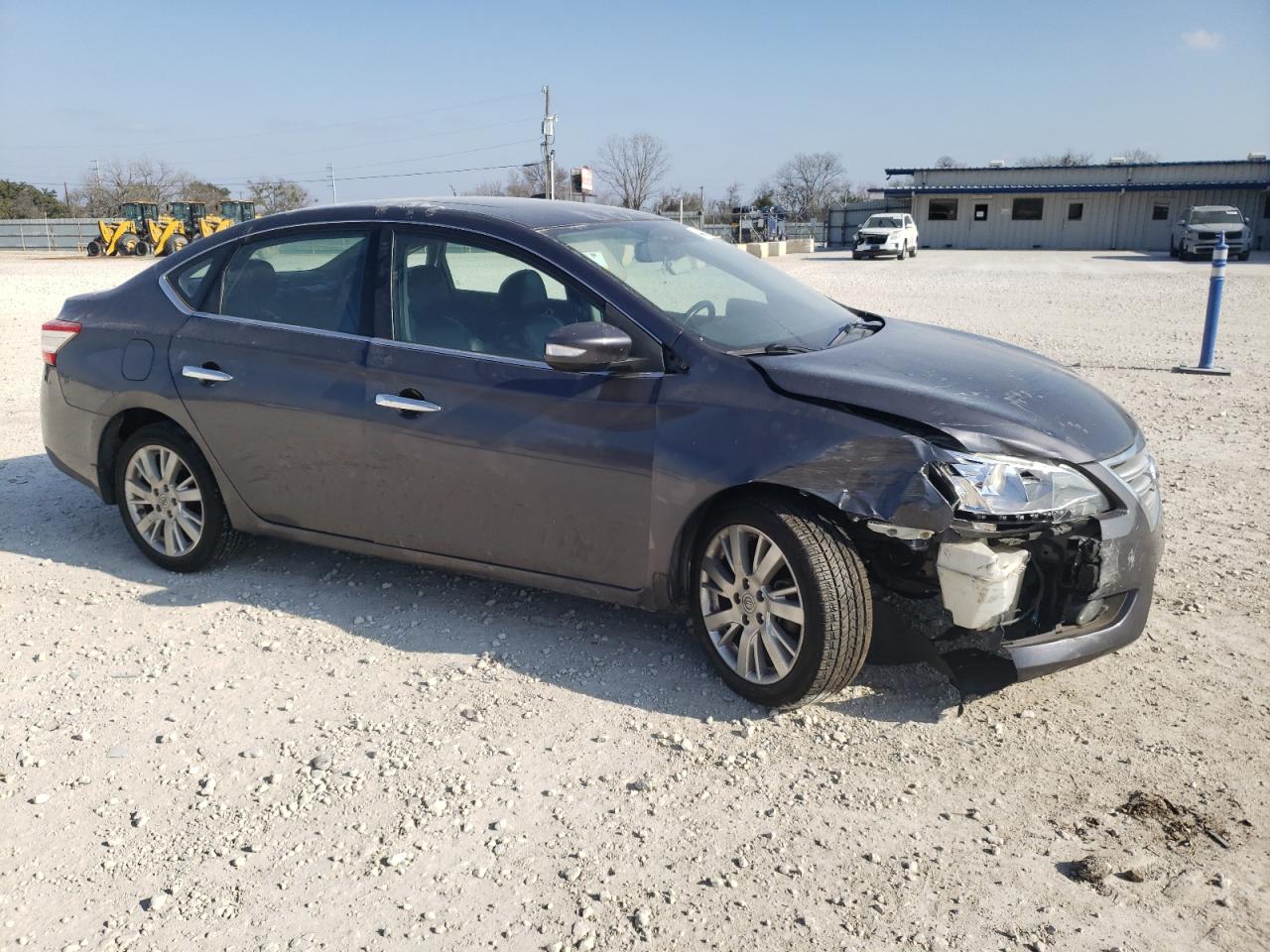 2015 Nissan Sentra - Image 4