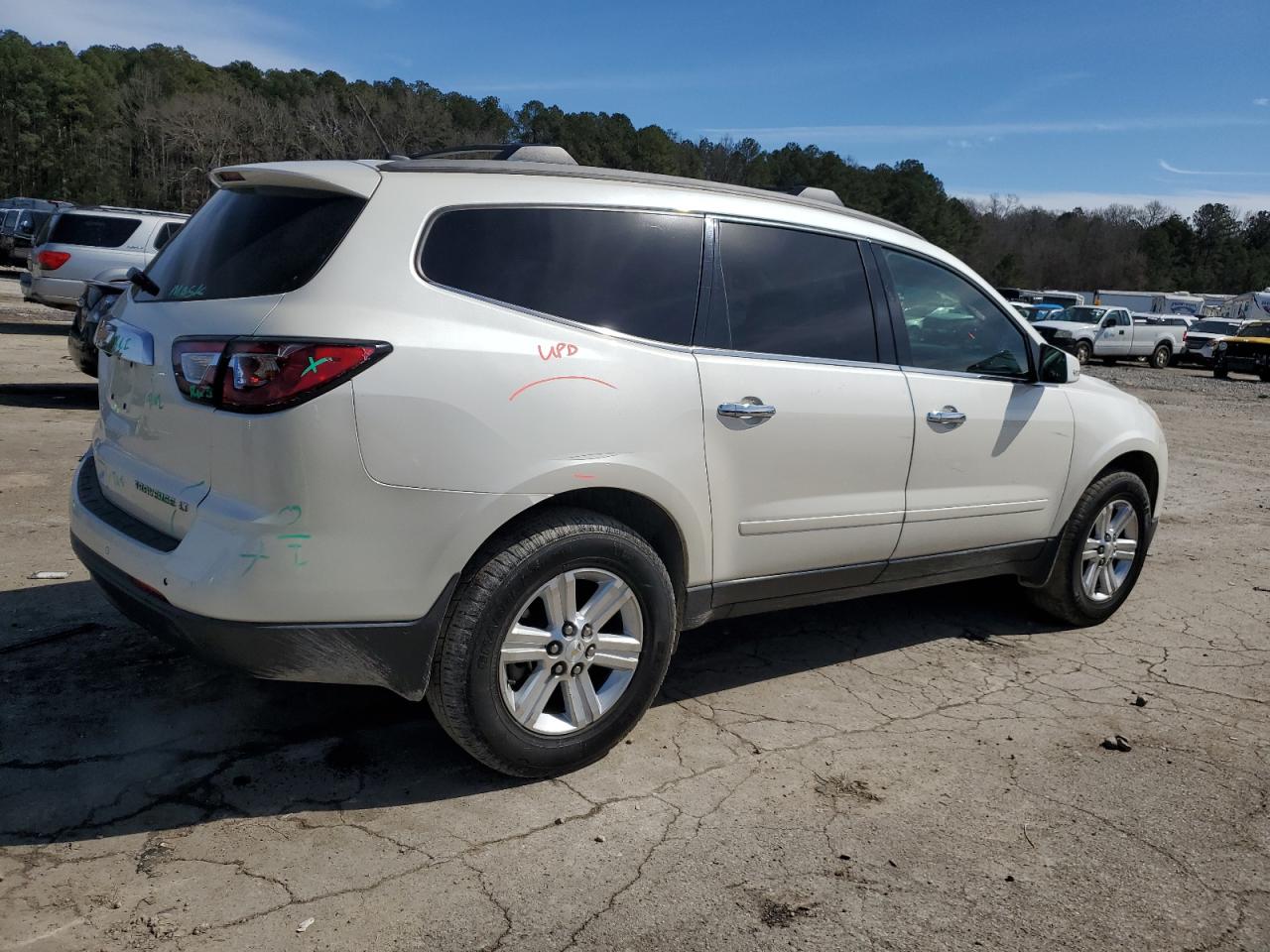2013 Chevrolet Traverse - Image 3
