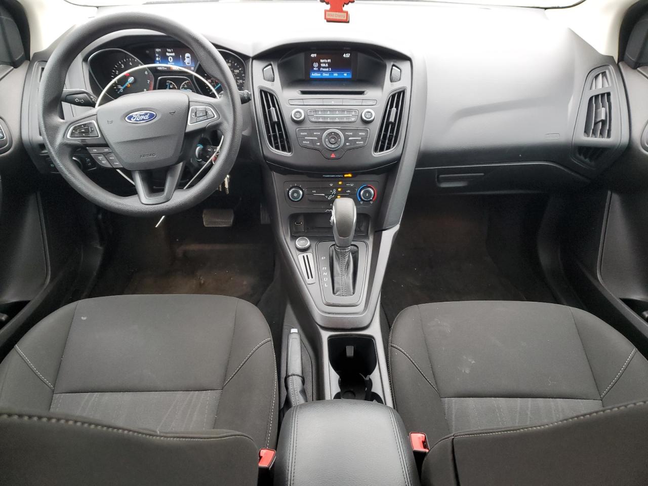 2017 Ford Focus - Image 8