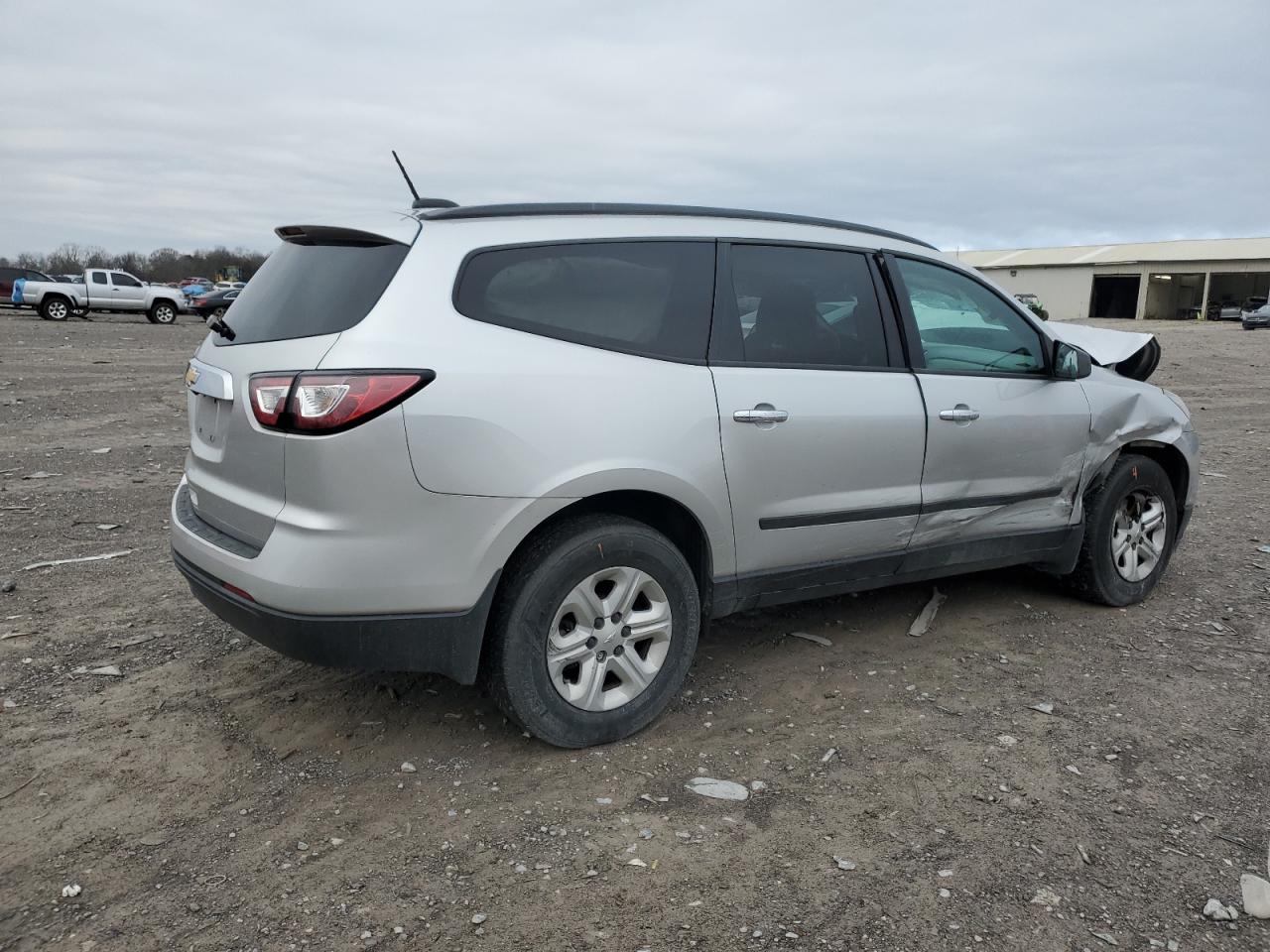 2017 Chevrolet Traverse - Image 3