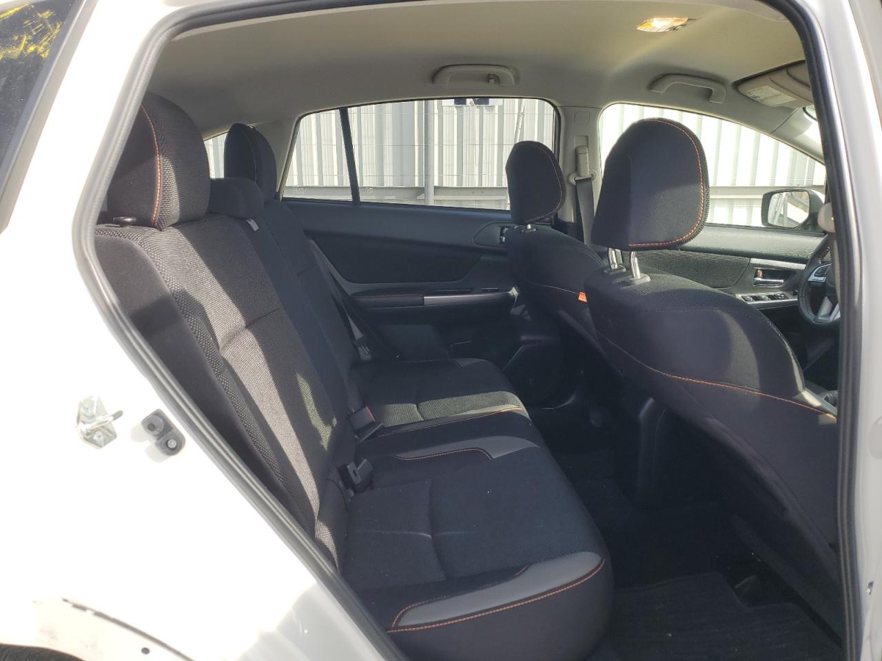 2016 Subaru XV - Image 10