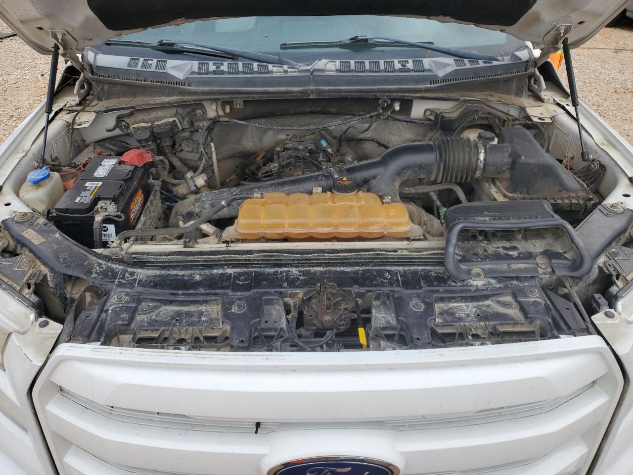 2015 Ford F-150 - Image 13