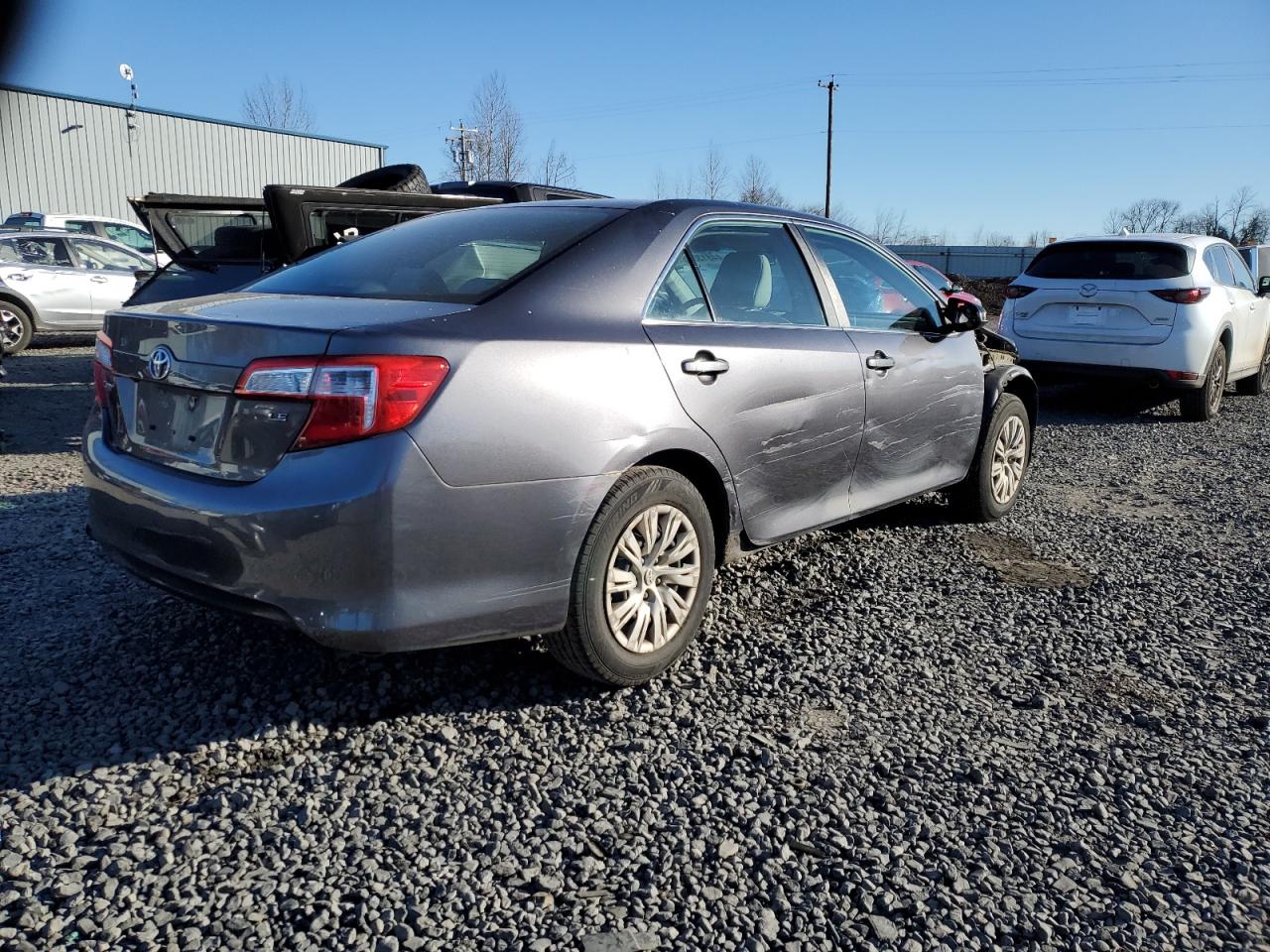 2014 Toyota Camry - Image 3