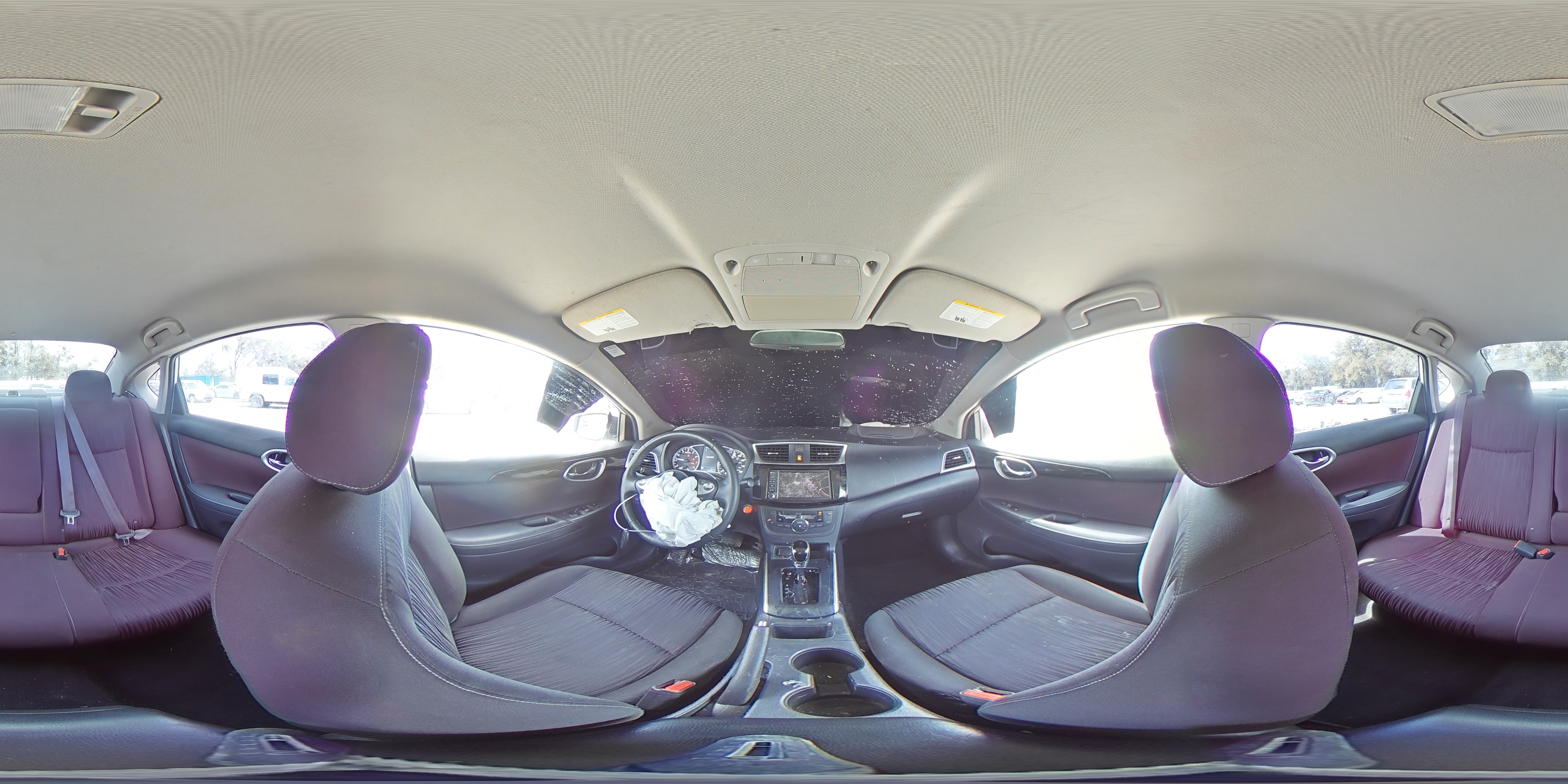 2019 Nissan Sentra - Image 13