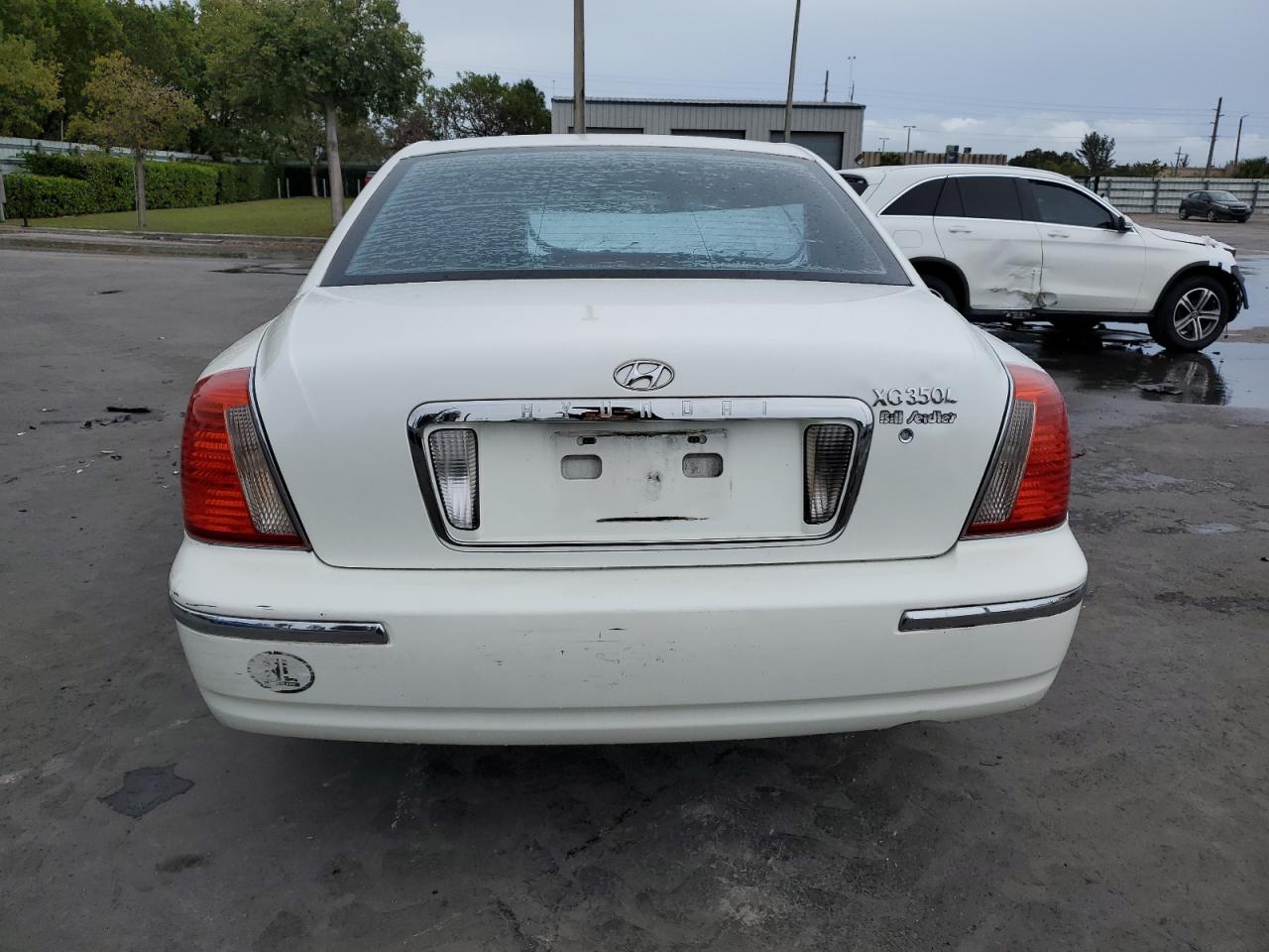 2005 Hyundai Grandeur - Image 6
