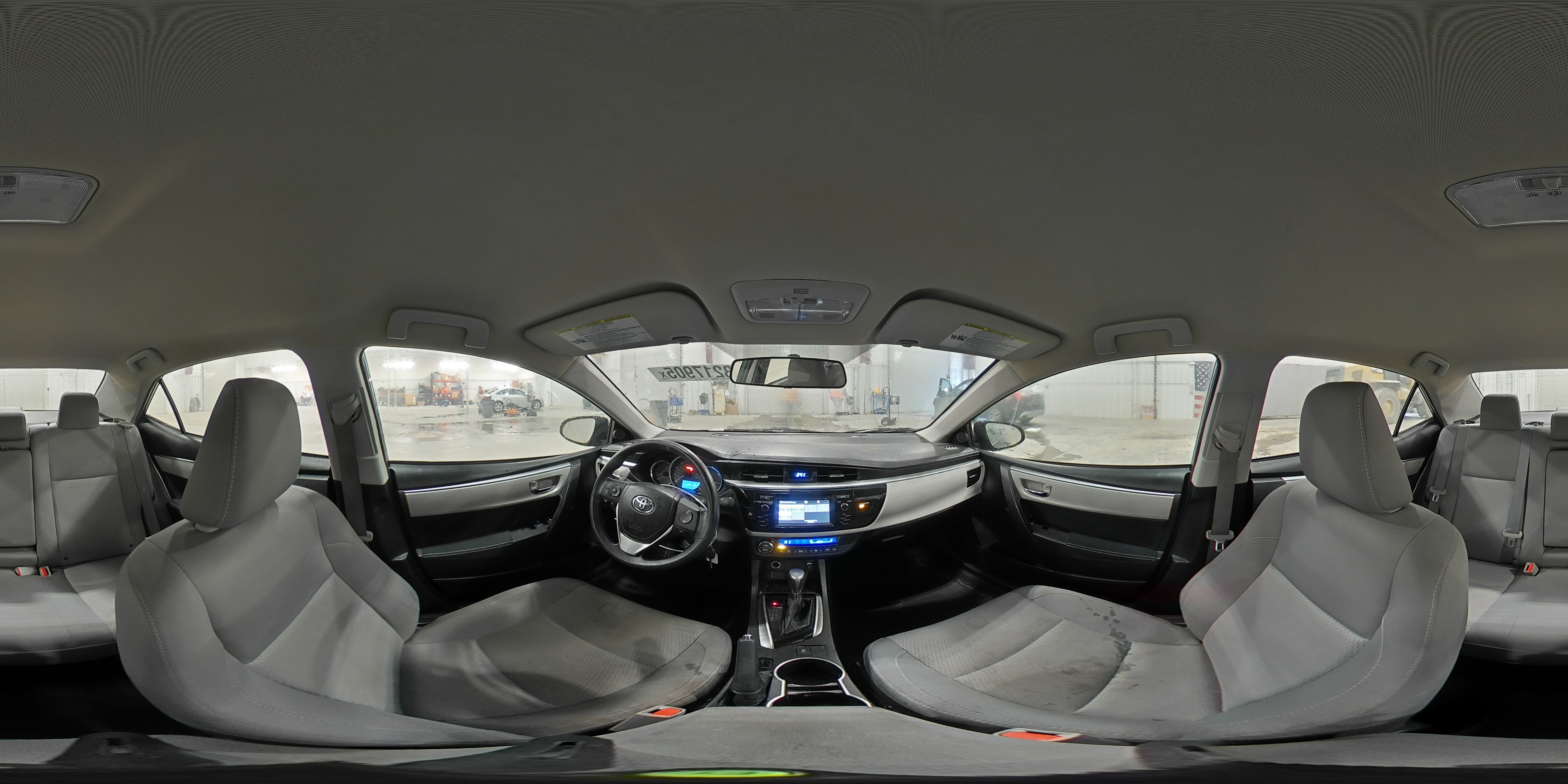 2015 Toyota Corolla - Image 12