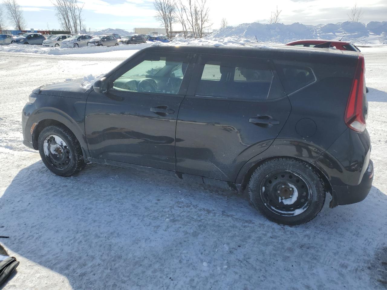 2022 Kia Soul - Image 2