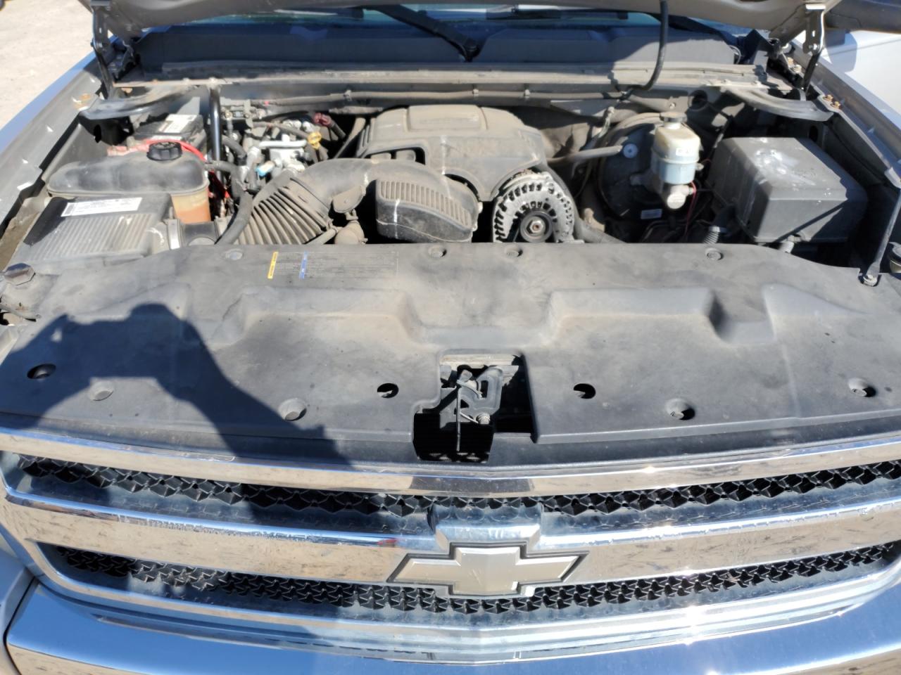 2007 Chevrolet Silverado - Image 11