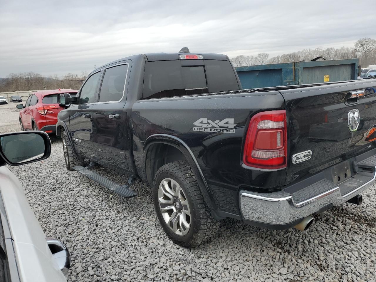 2019 RAM 1500 - Image 2