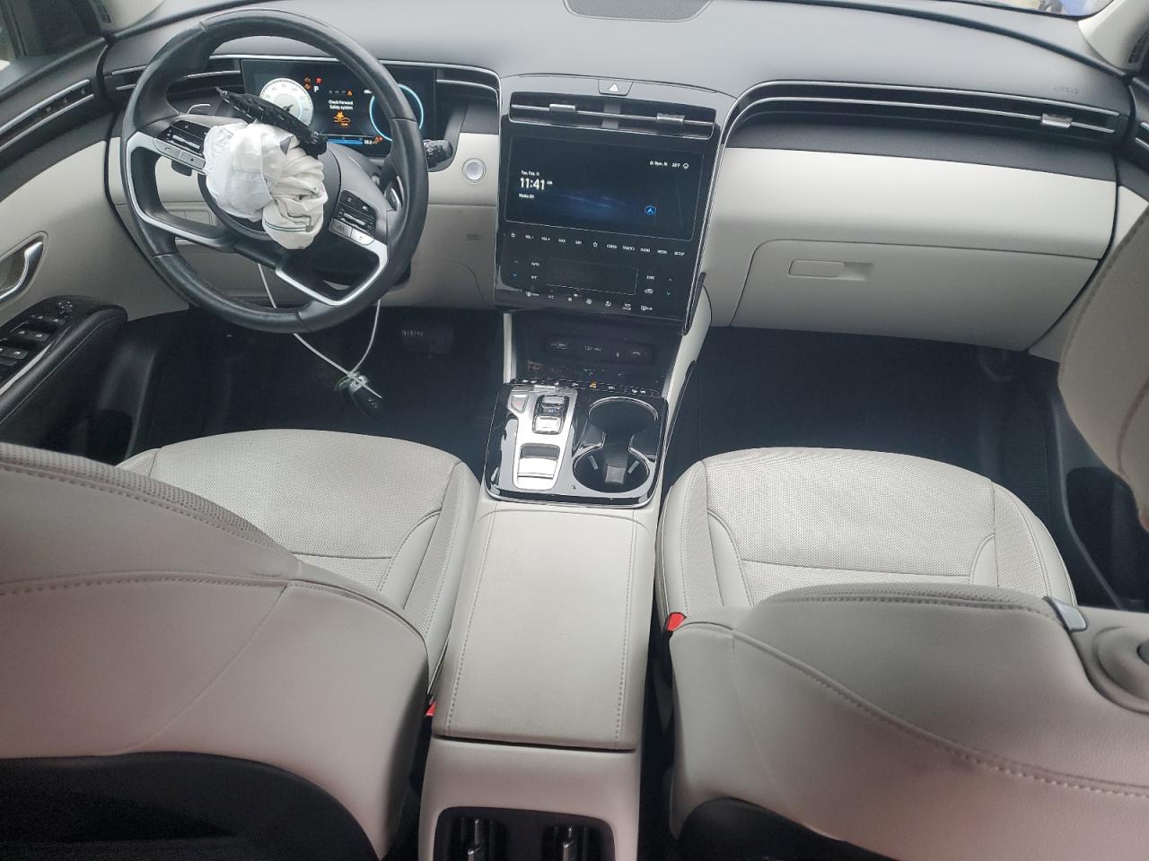2023 Hyundai Tucson - Image 8