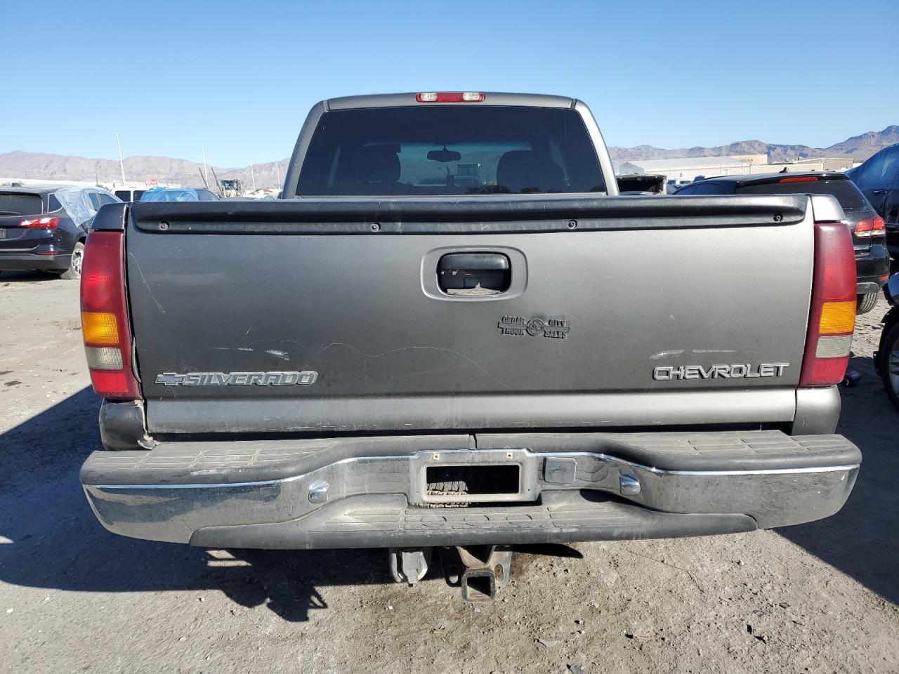 2002 Chevrolet Silverado - Image 6