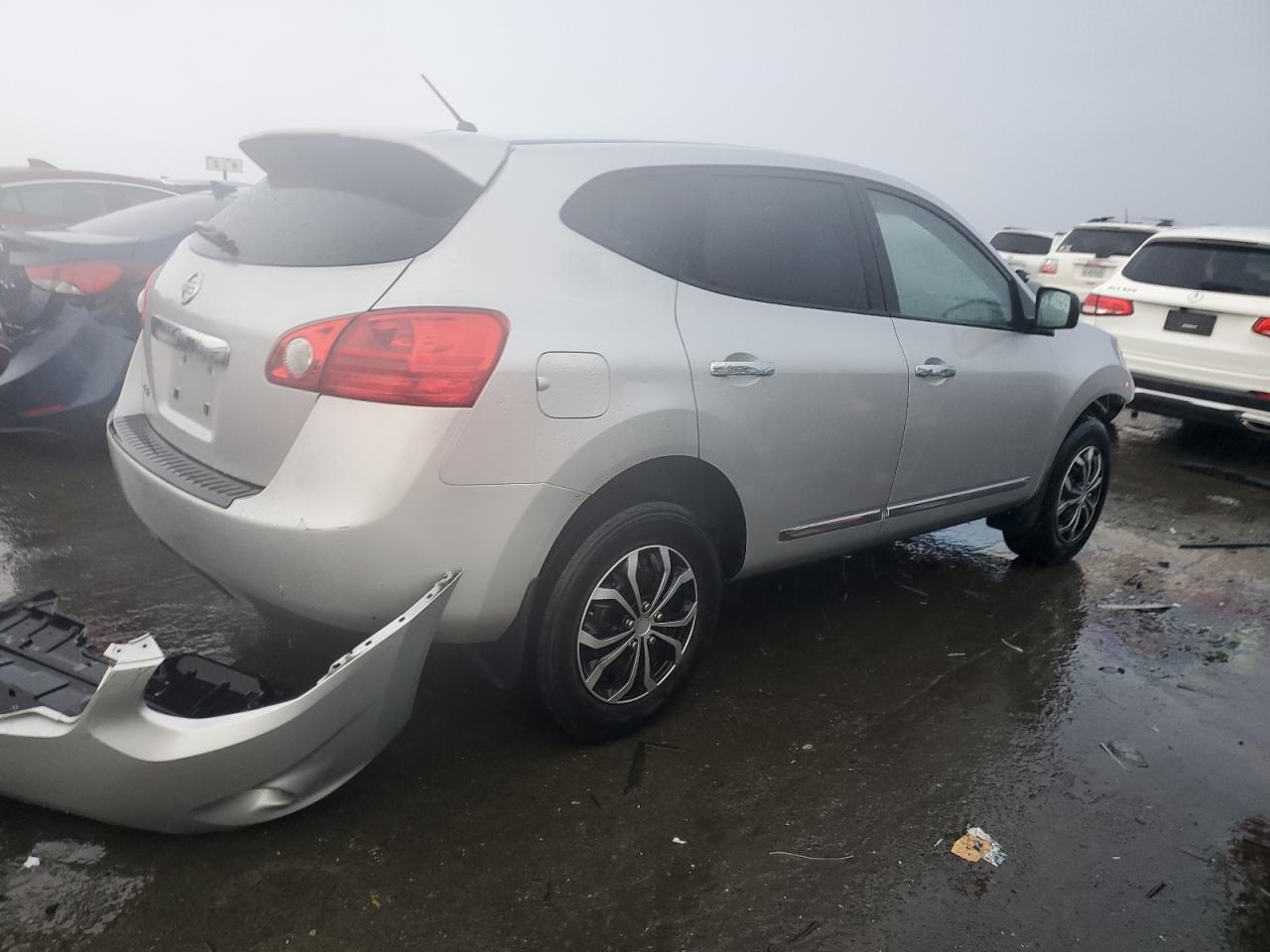 2013 Nissan Rogue - Image 3