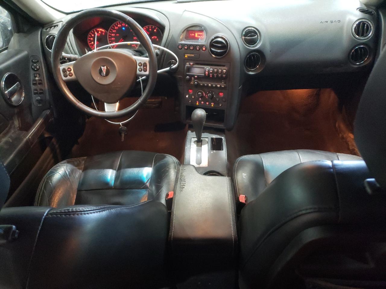 2006 Pontiac Grand Prix - Image 8