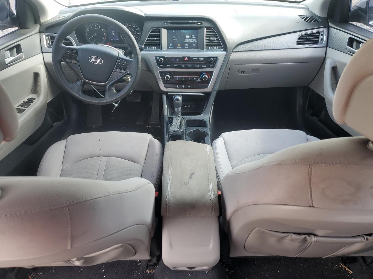 2016 Hyundai Sonata - Image 8