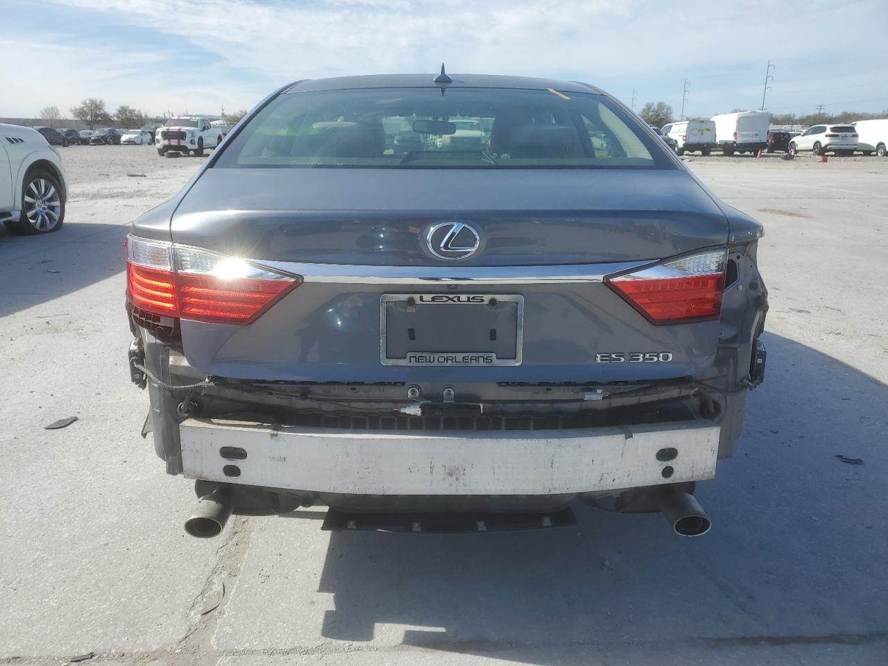 2014 Lexus ES - Image 6