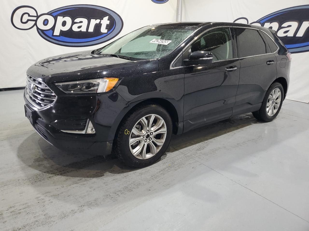 2022 Ford Edge - Image 1