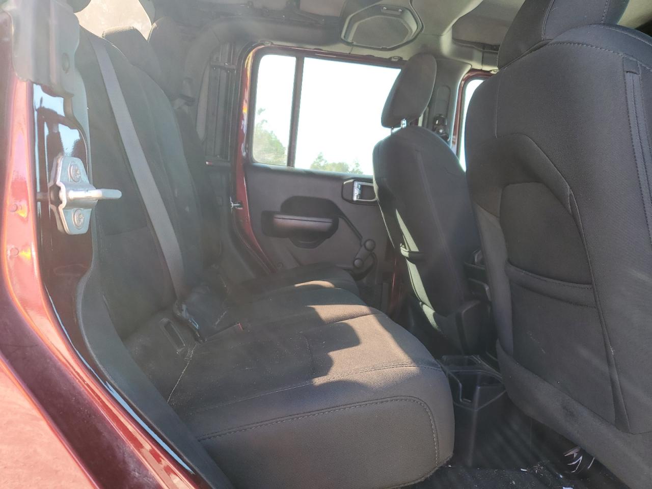 2021 Jeep Gladiator - Image 10