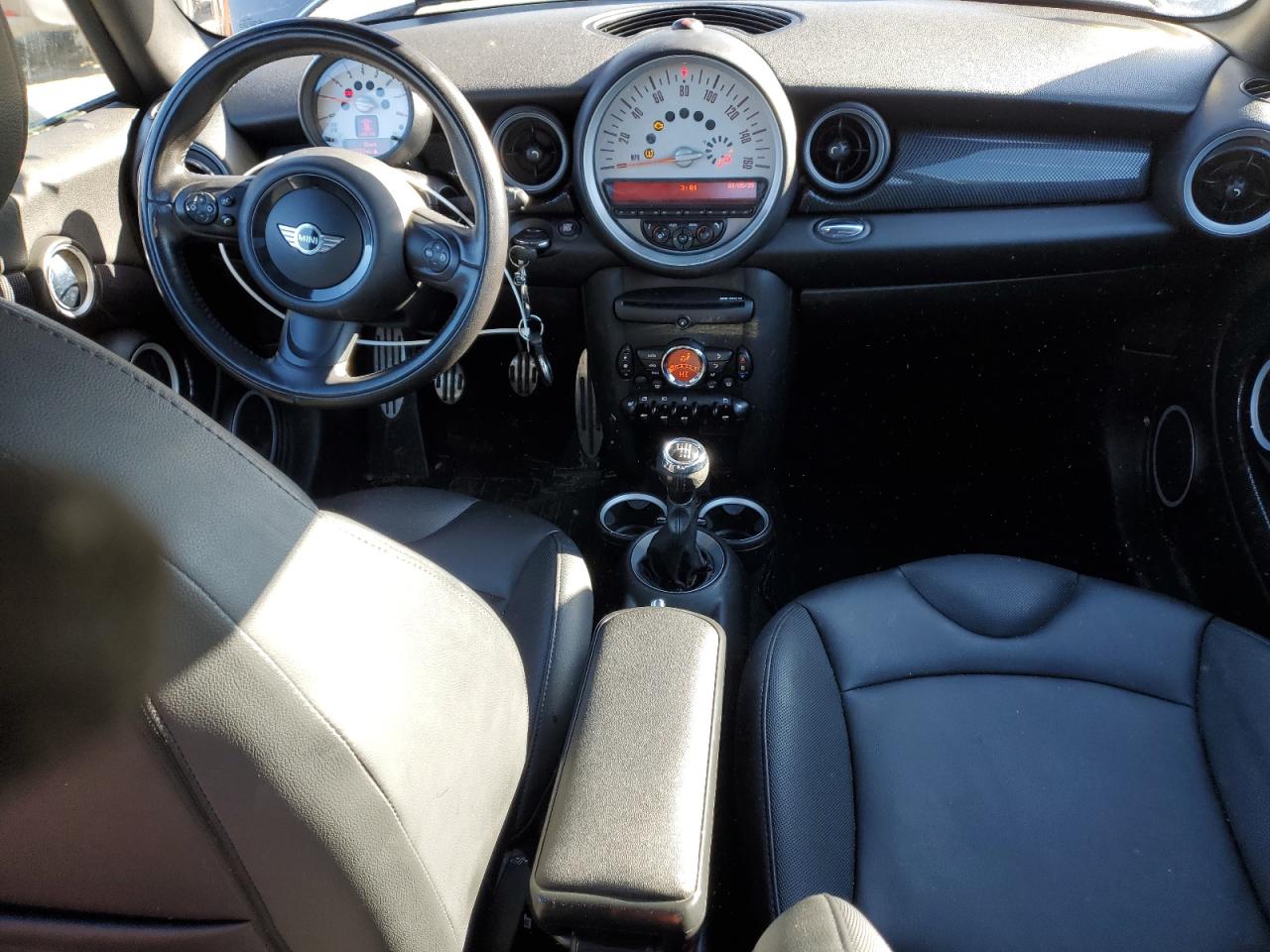 2013 MINI Cooper - Image 8