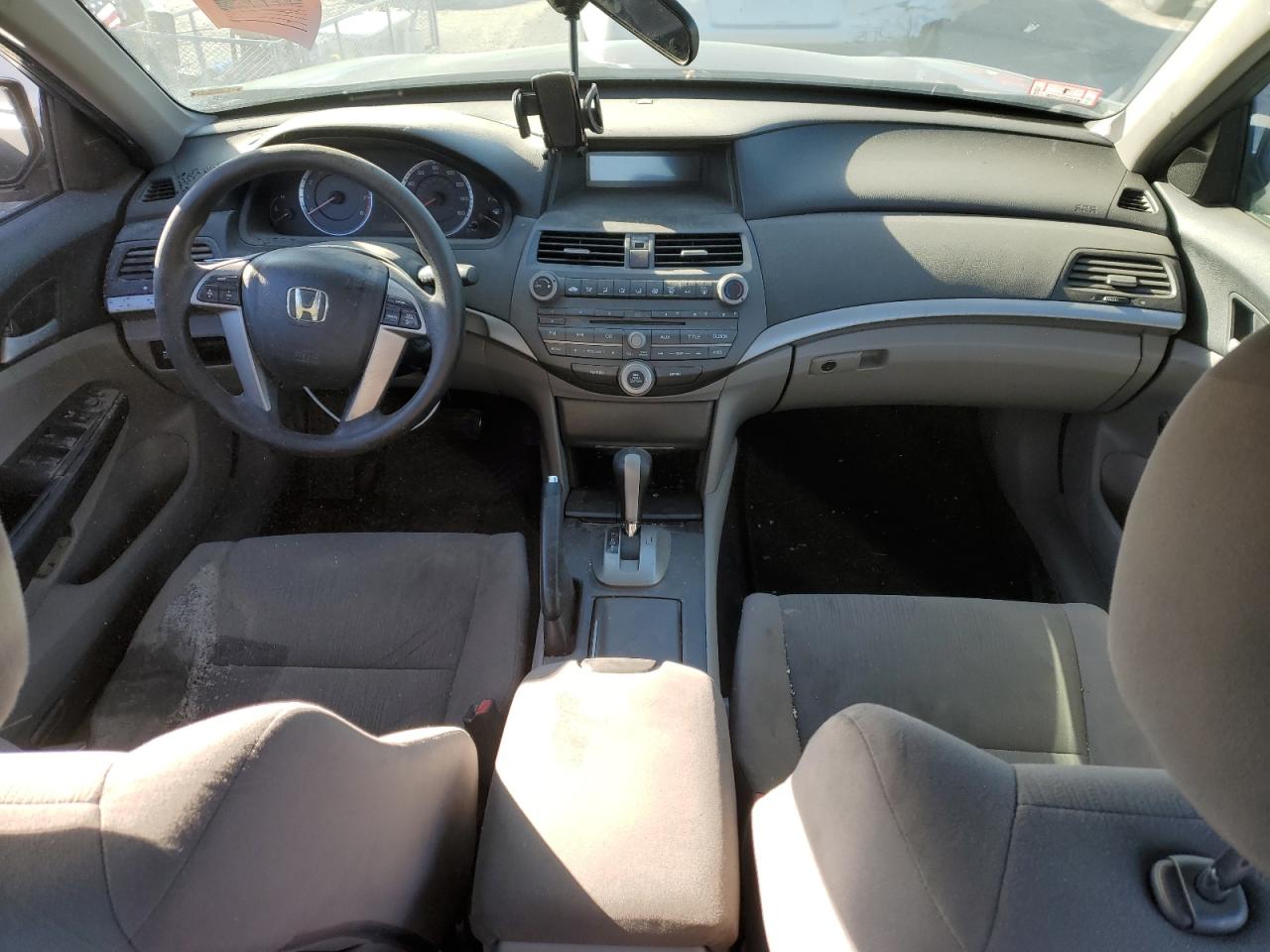 2012 Honda Accord - Image 8
