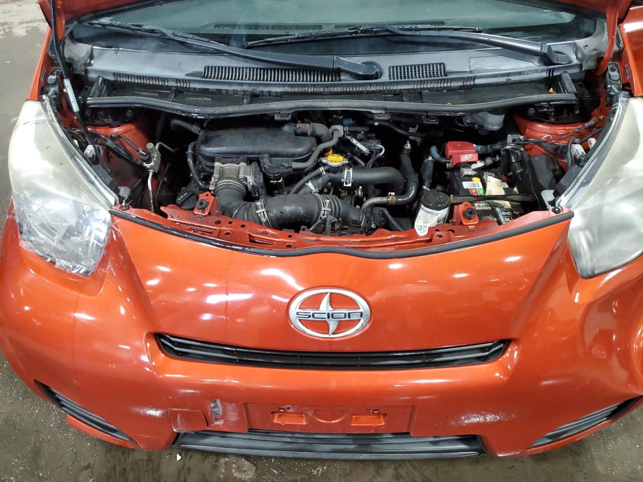 2012 Toyota iQ - Image 13