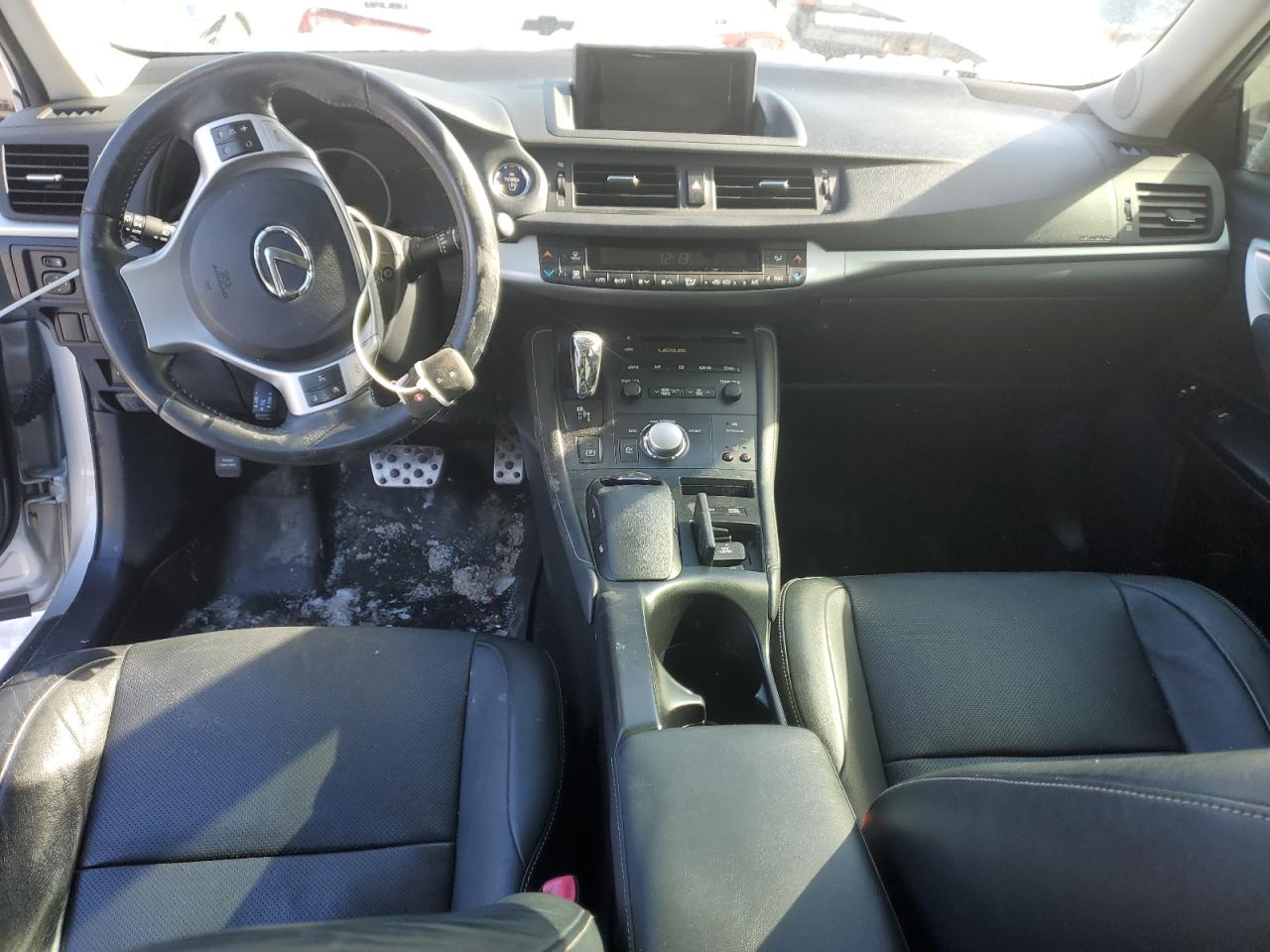 2012 Lexus CT - Image 8