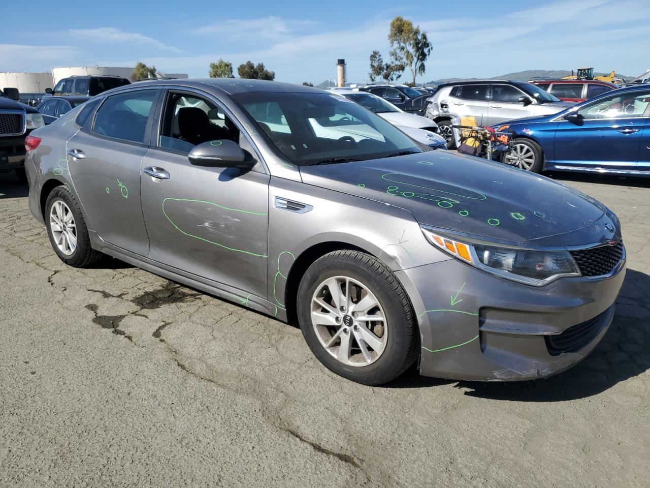 2017 Kia Optima - Image 4
