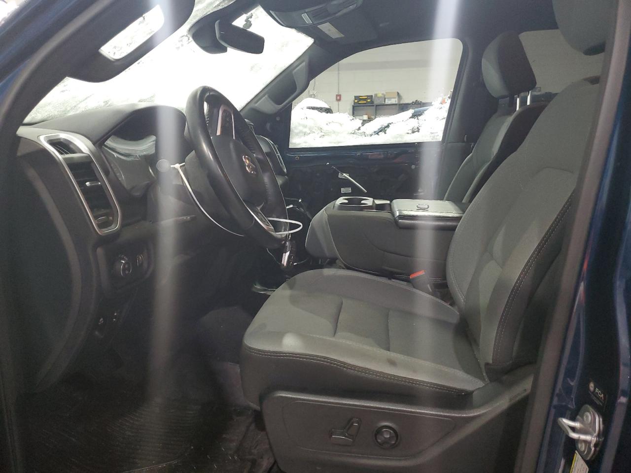 2021 RAM 1500 - Image 7