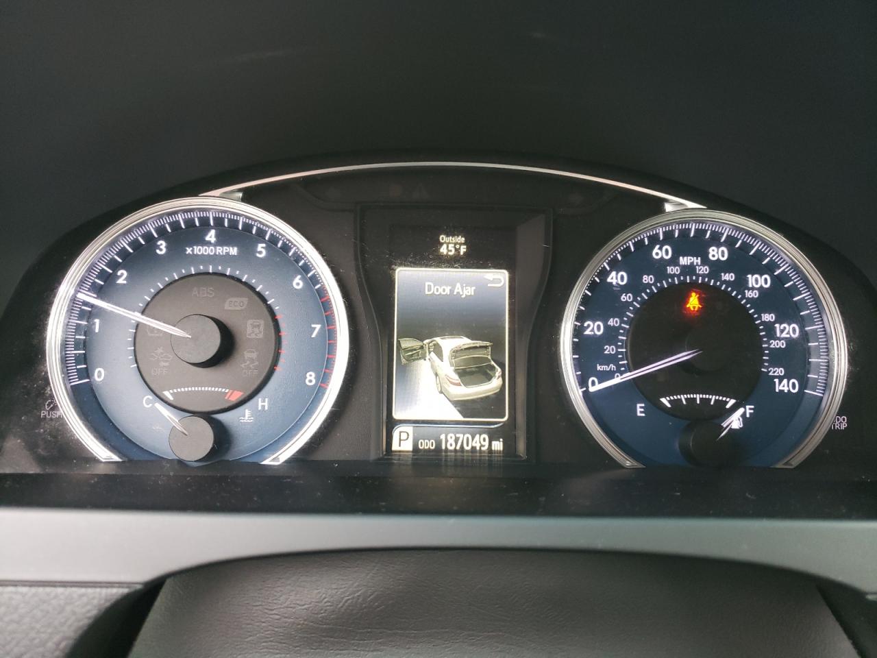 2016 Toyota Camry - Image 9
