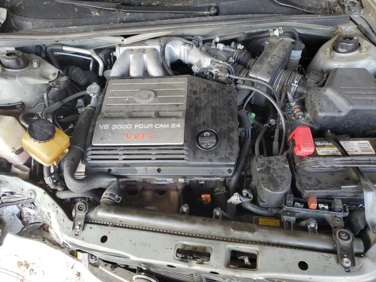 2000 Toyota Avalon - Image 11