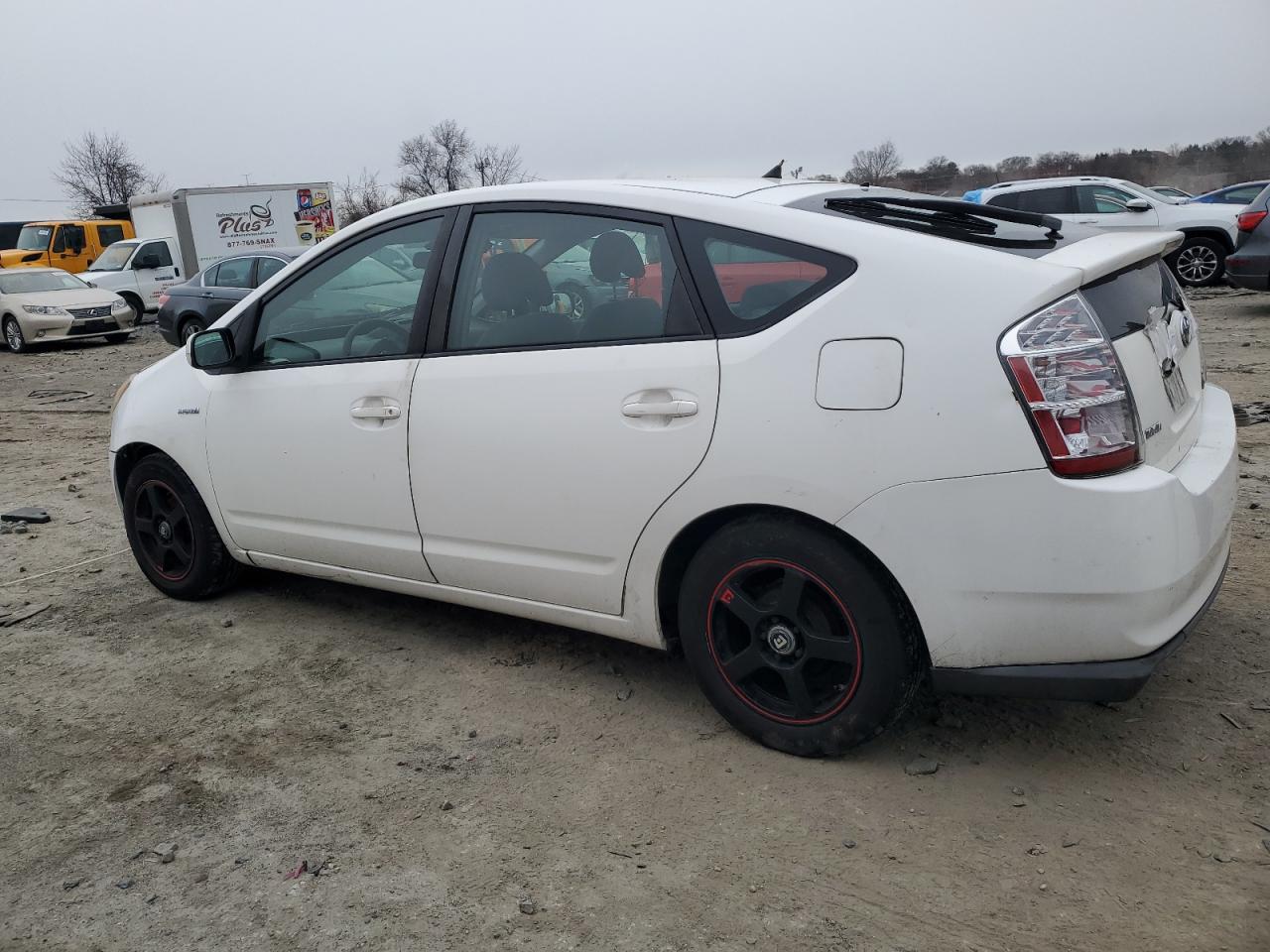 2007 Toyota Prius - Image 2