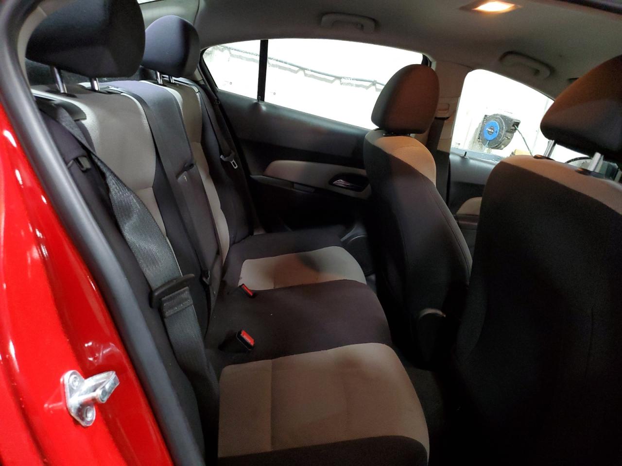 2014 Chevrolet Cruze - Image 10