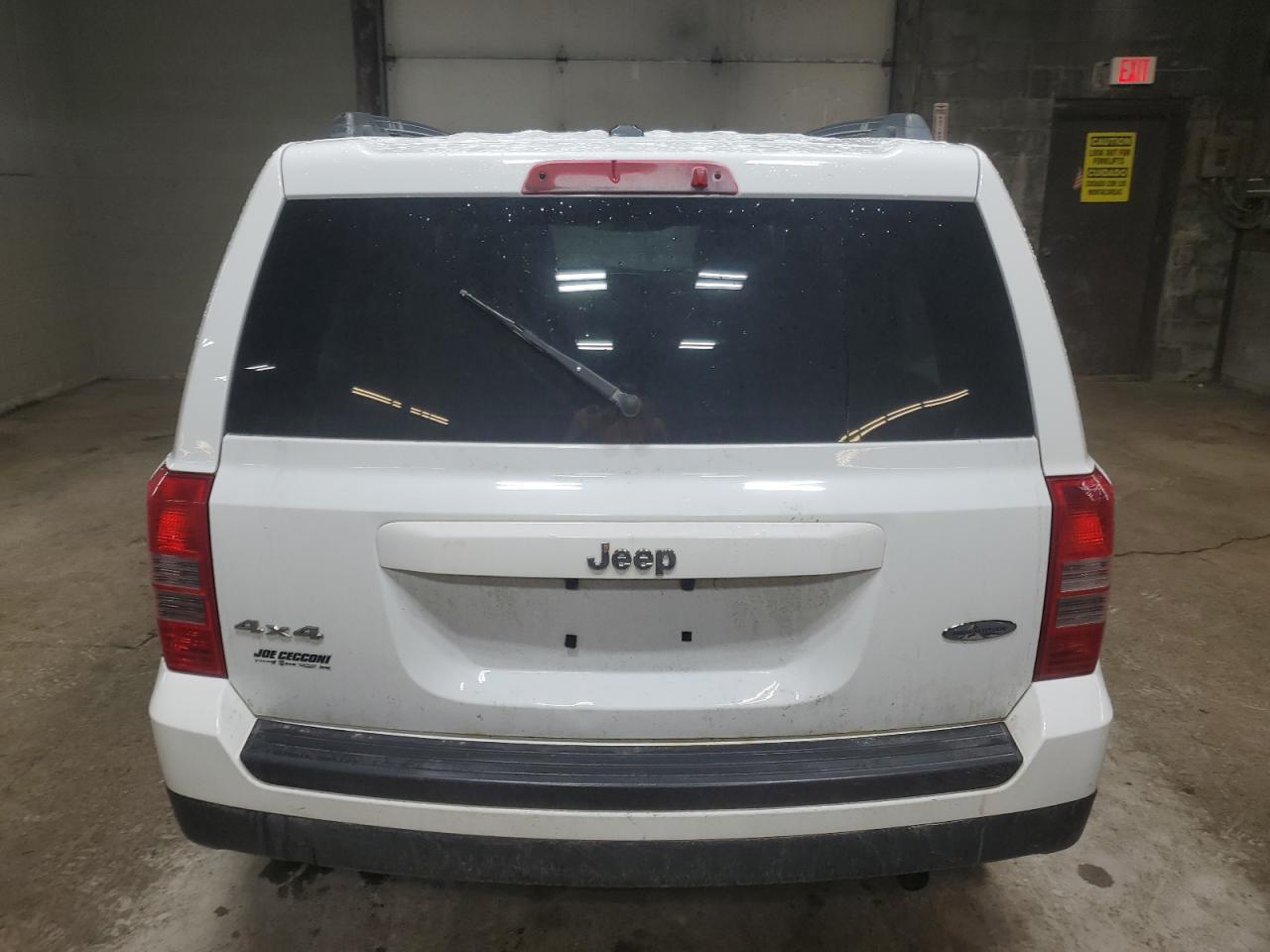 2015 Jeep Liberty (Patriot) - Image 6