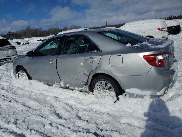  TOYOTA CAMRY 2014 Сріблястий
