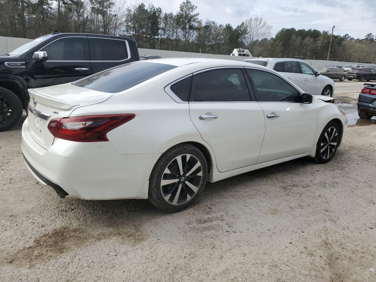 1N4AL3AP9JC116859 NISSAN ALTIMA 2018